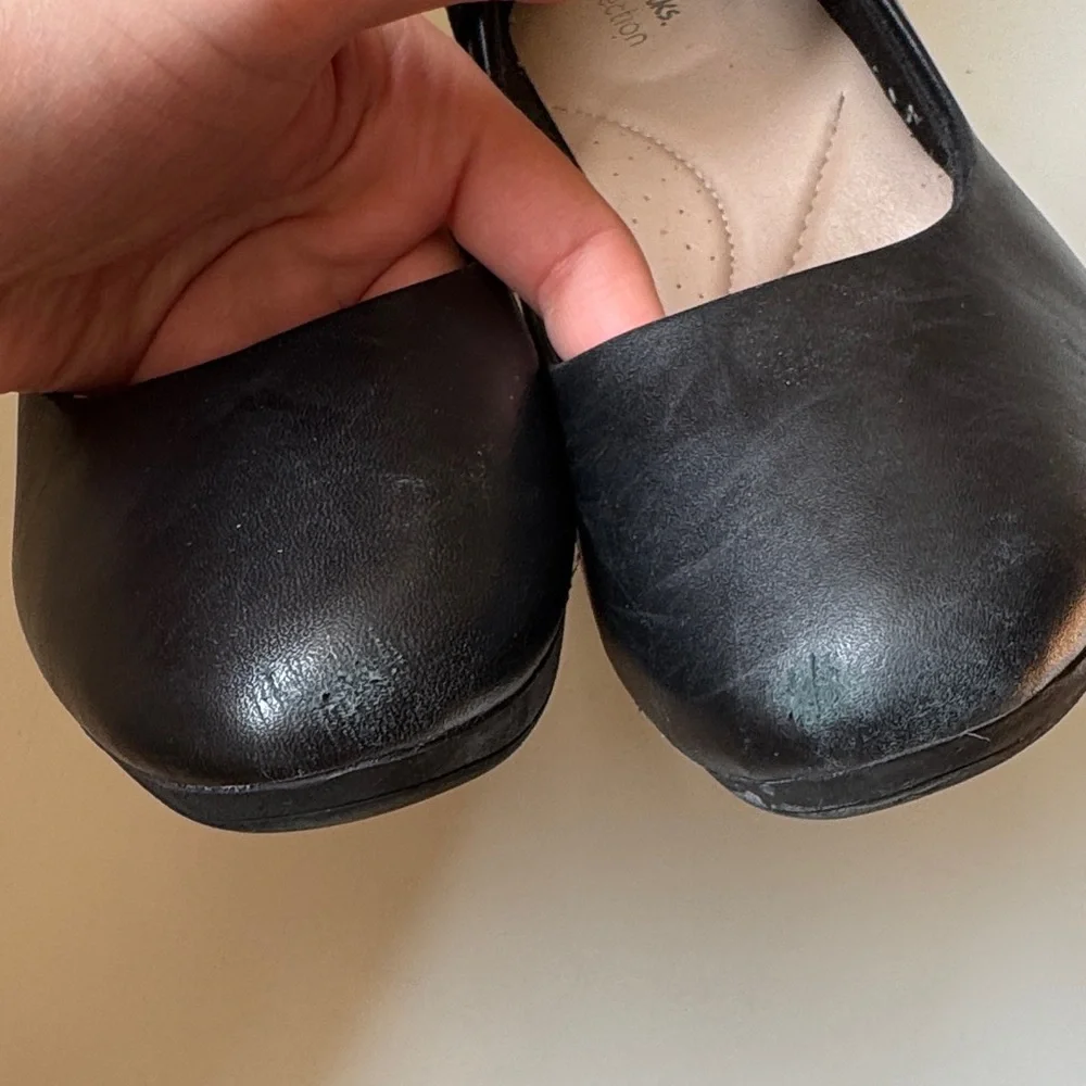 Clarks Black Mary Jane Heels